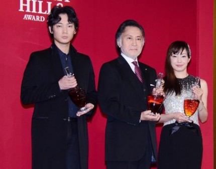 菅野美穂 自宅では 筑前煮でハイボール 綾野剛と共に ｂｅｓｔ ｗｈｉｓｋｙ ｌｏｖｅｒ に エンタメovo オーヴォ